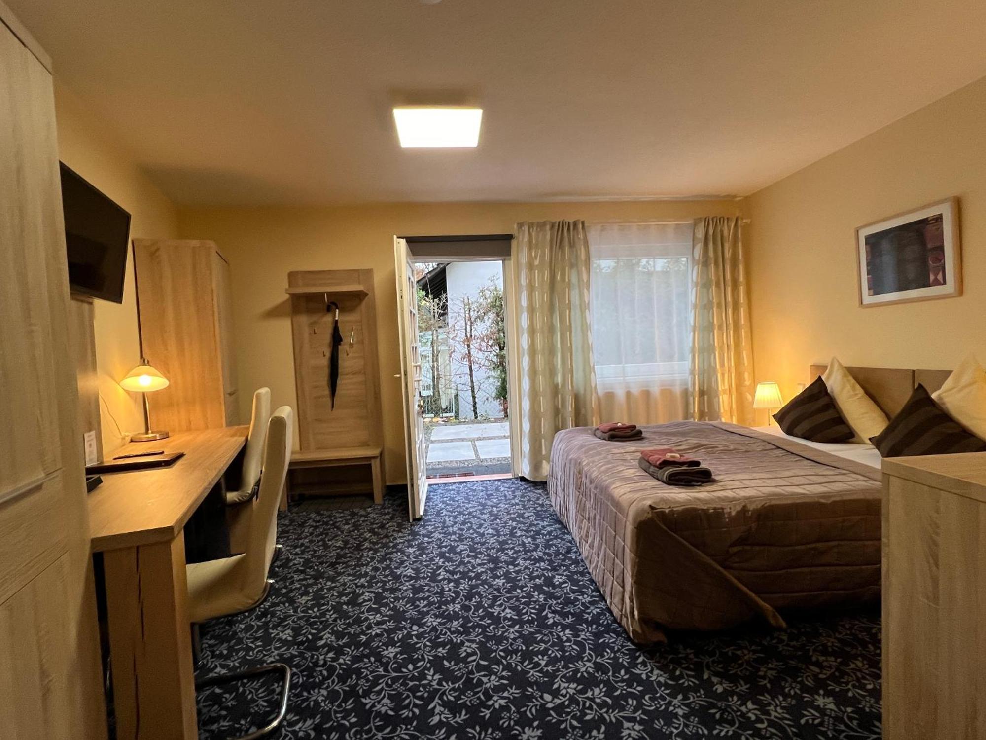 Hotel Sonnenhof Merzig Εξωτερικό φωτογραφία