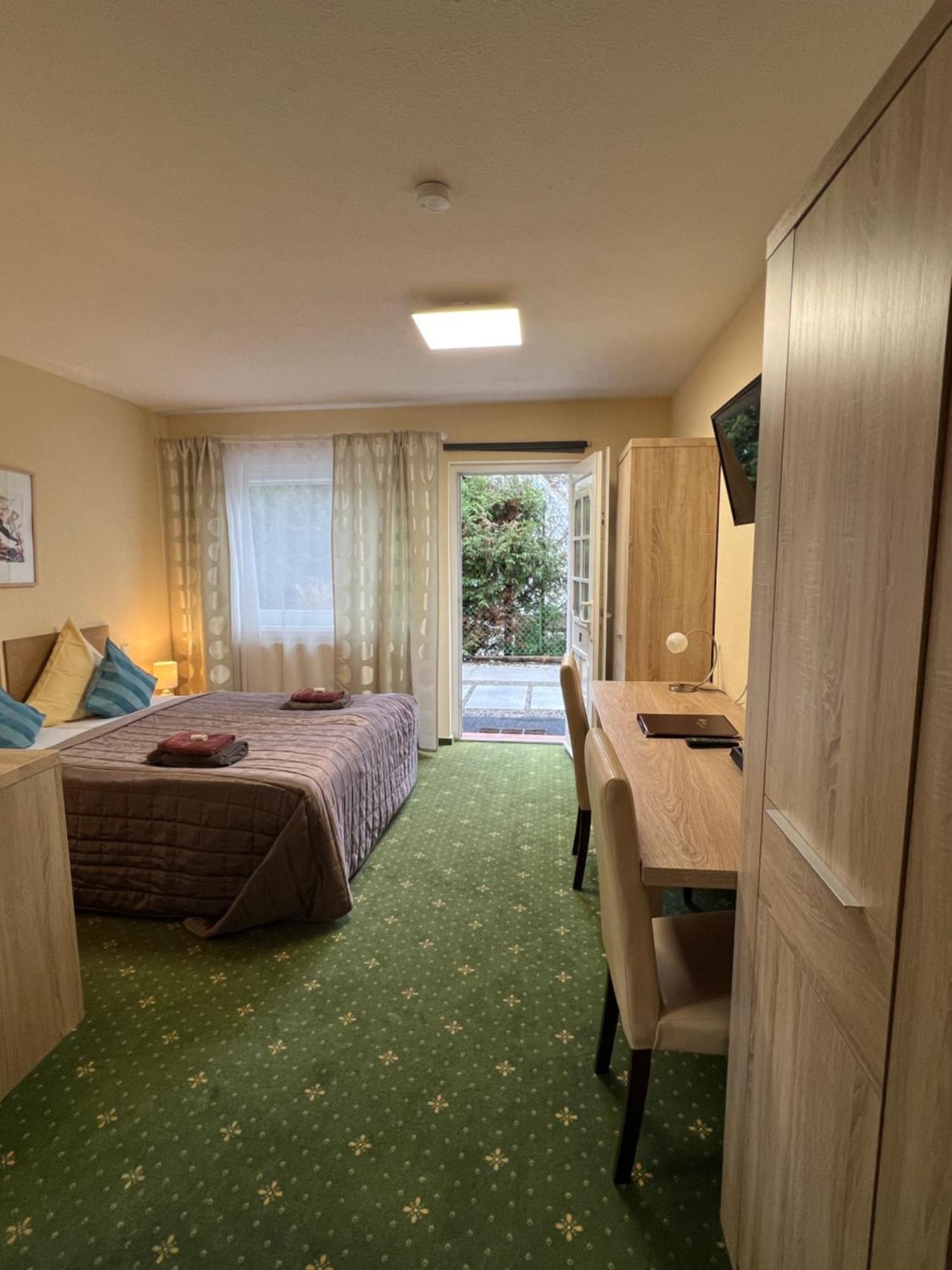 Hotel Sonnenhof Merzig Εξωτερικό φωτογραφία
