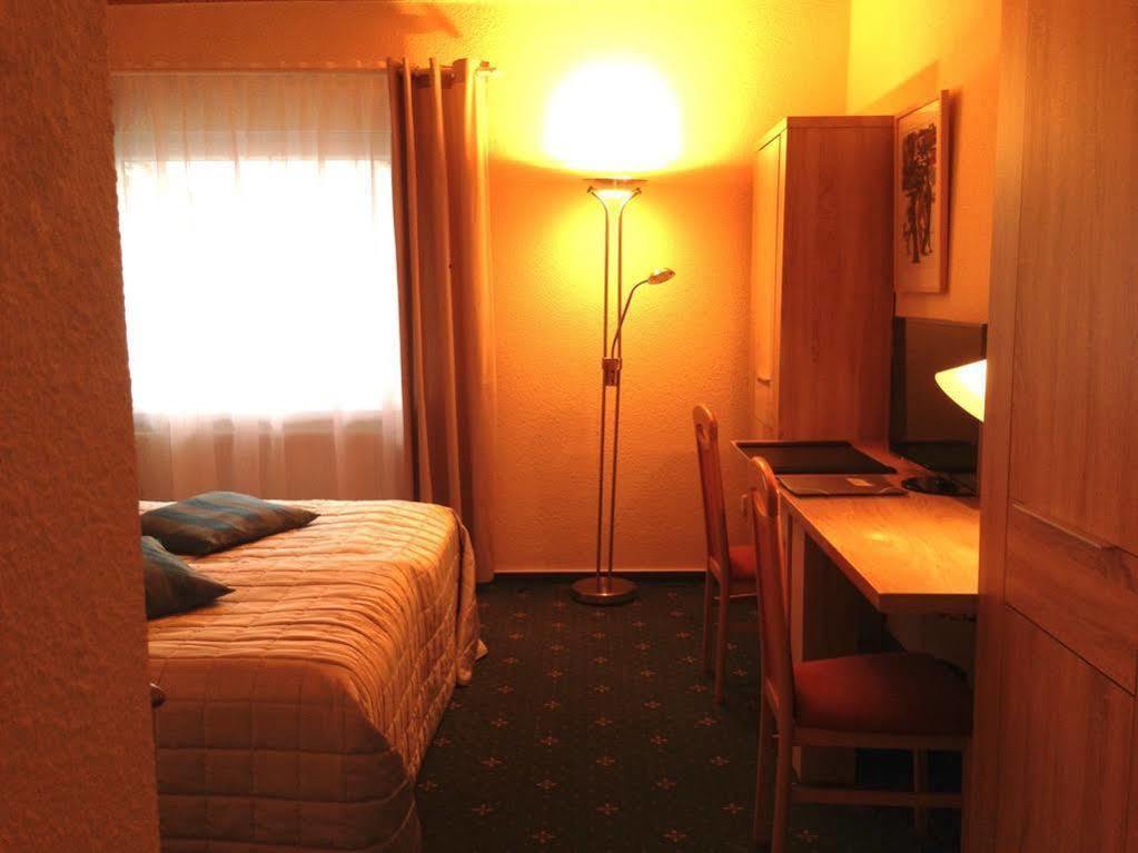 Hotel Sonnenhof Merzig Εξωτερικό φωτογραφία
