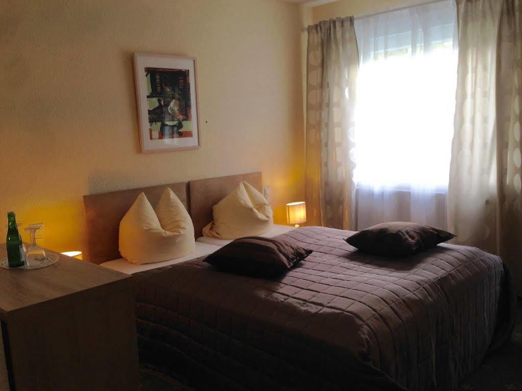 Hotel Sonnenhof Merzig Εξωτερικό φωτογραφία